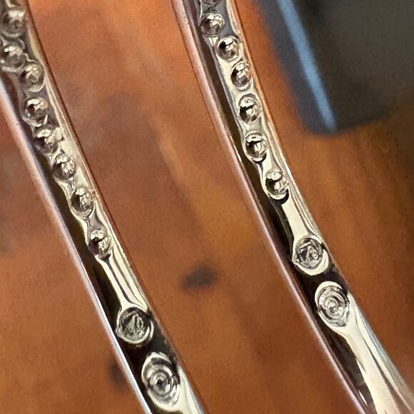 2 PAIRS VINTAGE SWAROVSKI HOOP EARRINGS GOLD & SILVER CLEAR PAVE CRYSTALS - Picture 6 of 13